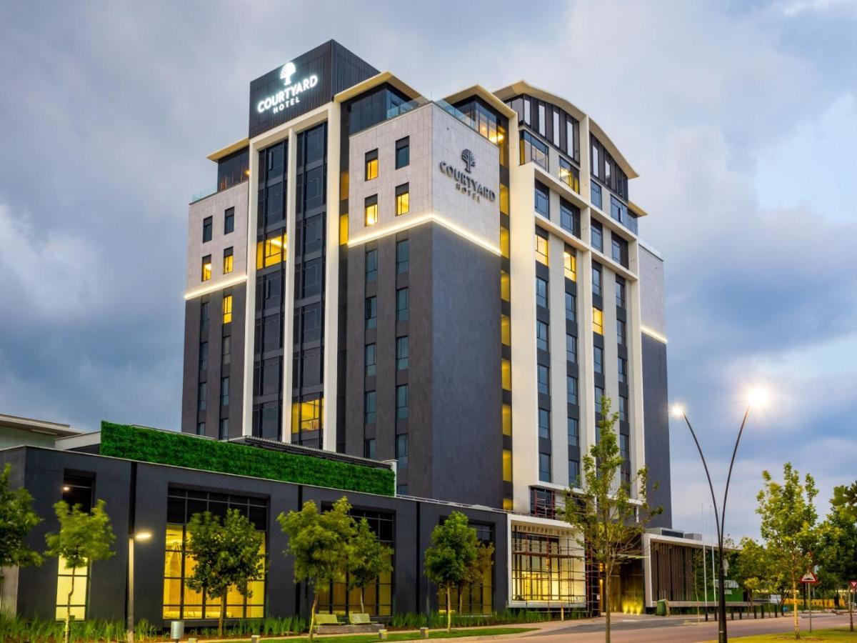 Courtyard Hotel Waterfall City Midrand Luaran gambar