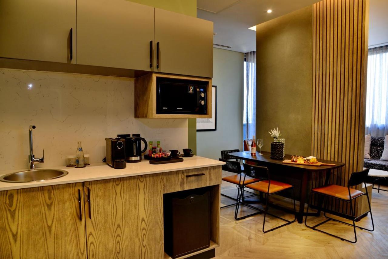 Courtyard Hotel Waterfall City Midrand Luaran gambar