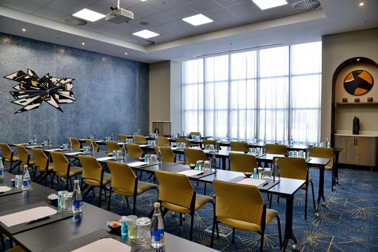 Courtyard Hotel Waterfall City Midrand Luaran gambar