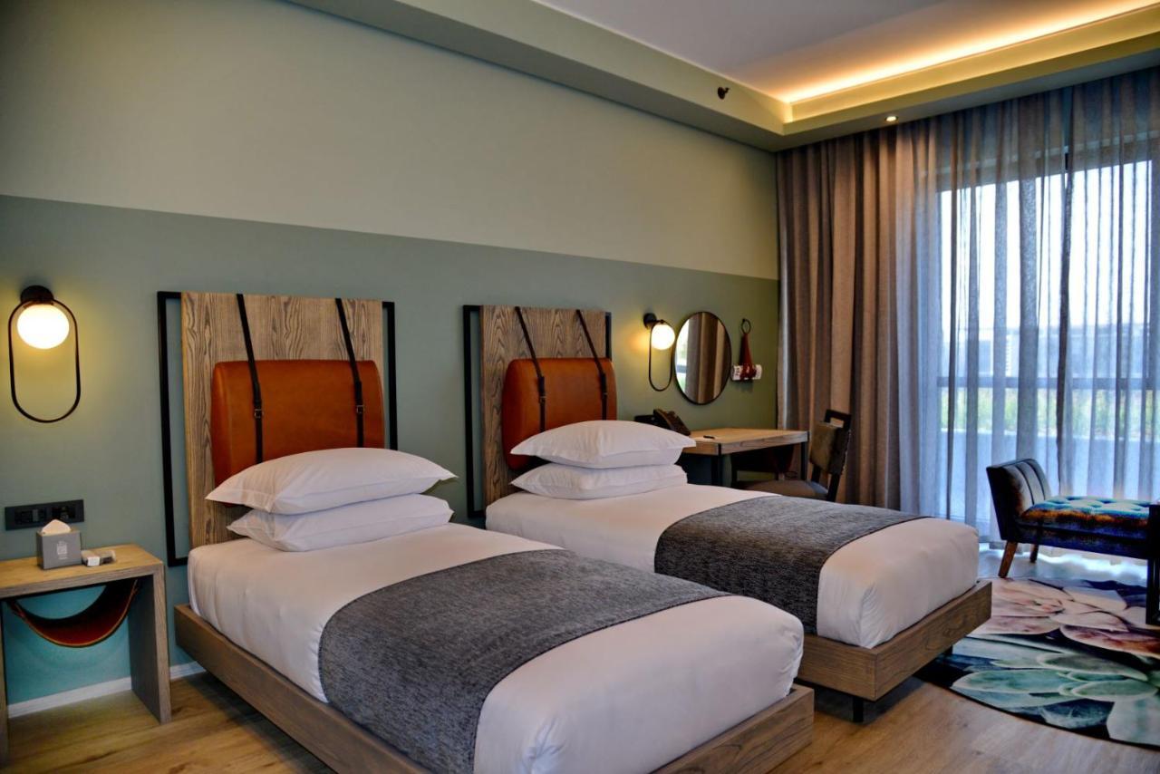 Courtyard Hotel Waterfall City Midrand Luaran gambar